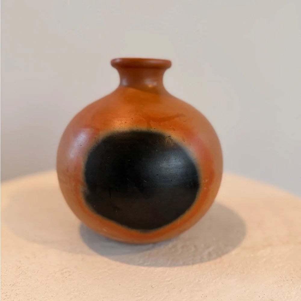 VINTAGE 1980’s‎ TERRACOTTA ROUND ART BALL POTTERY VASE BLACK GLAZED CIRCLE BOHO